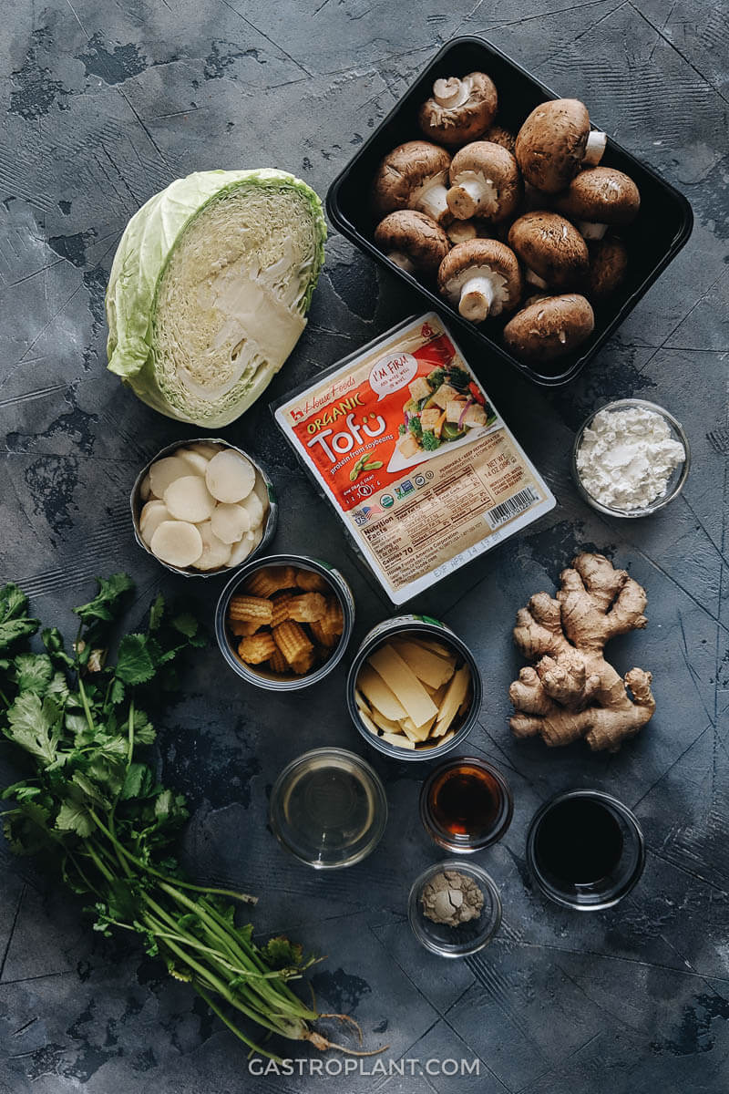 I bought these ingredients to cook vegan hot and sour soup