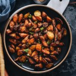 Easy spiced air fryer carrots