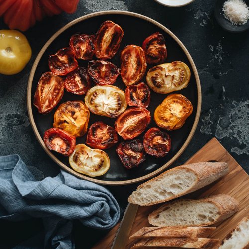Easy Air Fryer Tomatoes with Baguette