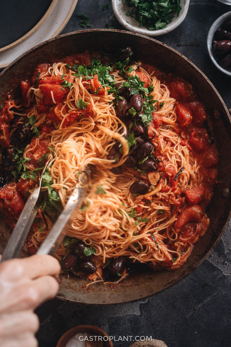 Easy Umami Vegan Spaghetti Puttanesca in a Skillet