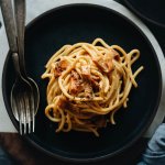 Easy Vegan Spaghetti Carbonara with Mushroom Bacon