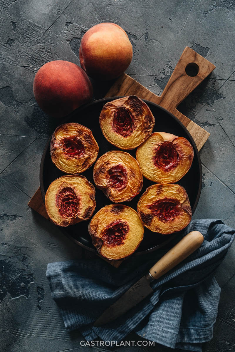 Easy air fryer peaches on a plate