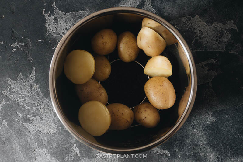 Potatoes and lentils in the instant pot