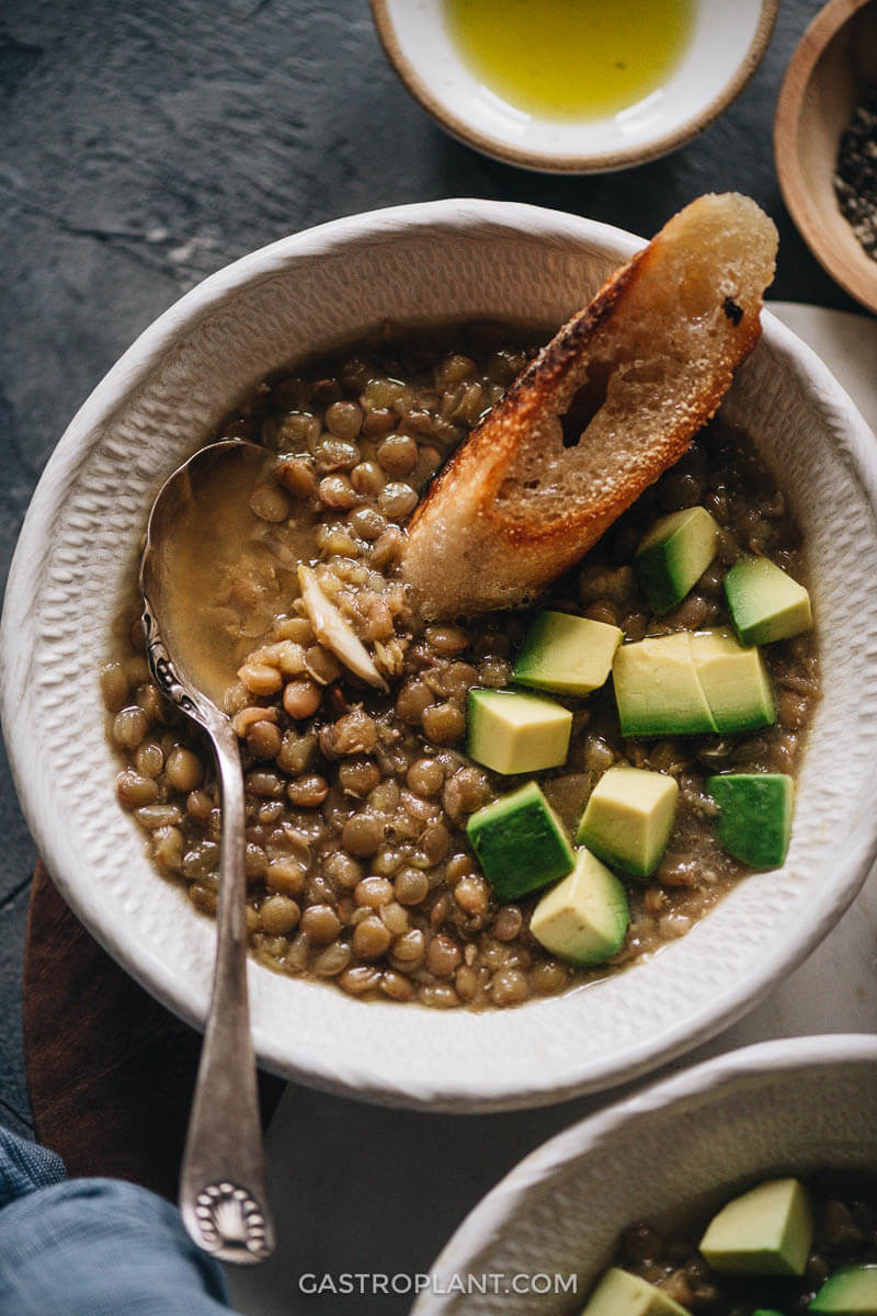 Easy, quick, vegan lentil soup