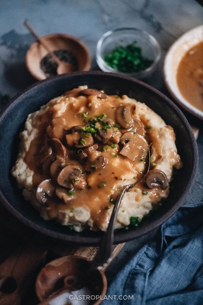 Vegan Mushroom Gravy - Gastroplant