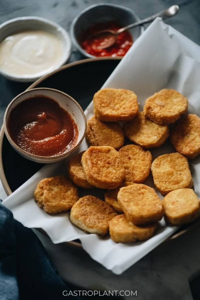 Vegan chicken tofu nuggets with three dipping sauces