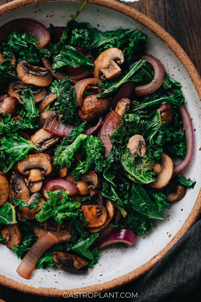 Fast easy kale with mushroom and red onion